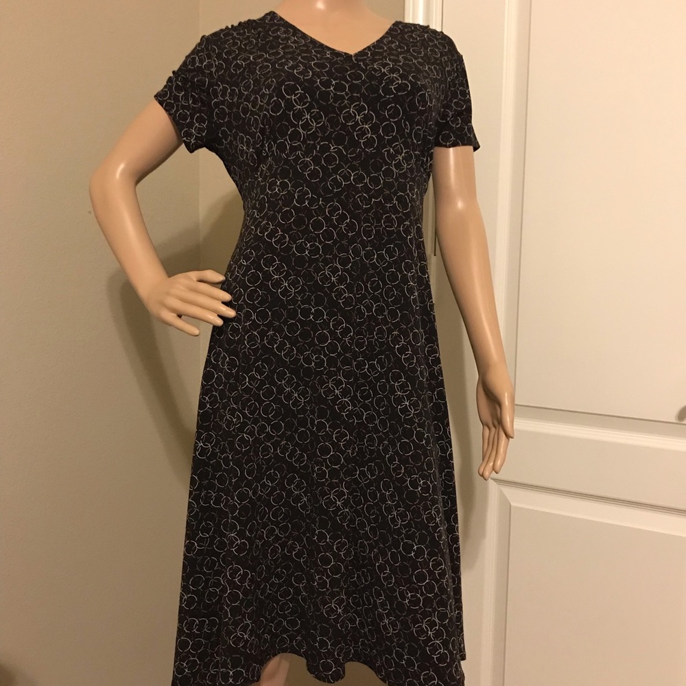 JM Collection size Medium dress 👗